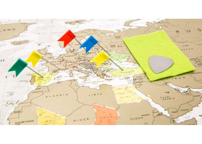 Скретч карта мира в подарочном тубусе Travel Map Geography World