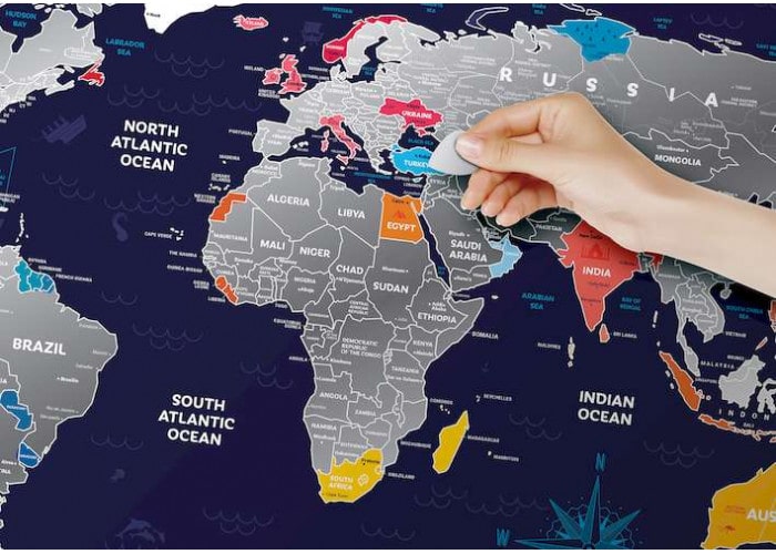 Răzuiți harta lumii într-un tub cadou Travel Map Holiday World