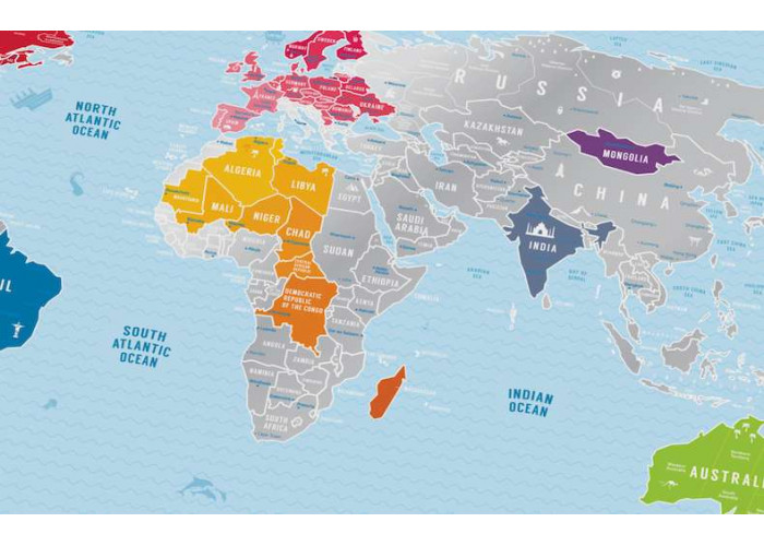 Скретч карта мира в подарочном тубусе Travel Map Silver World
